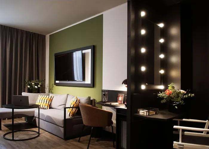Mercure Cinecitta 4*