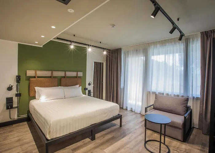 Hotel Mercure Cinecitta