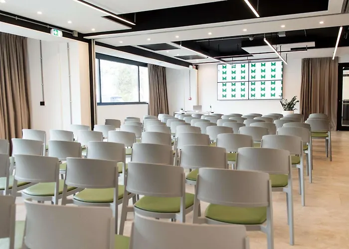 Mercure Cinecitta Hotel